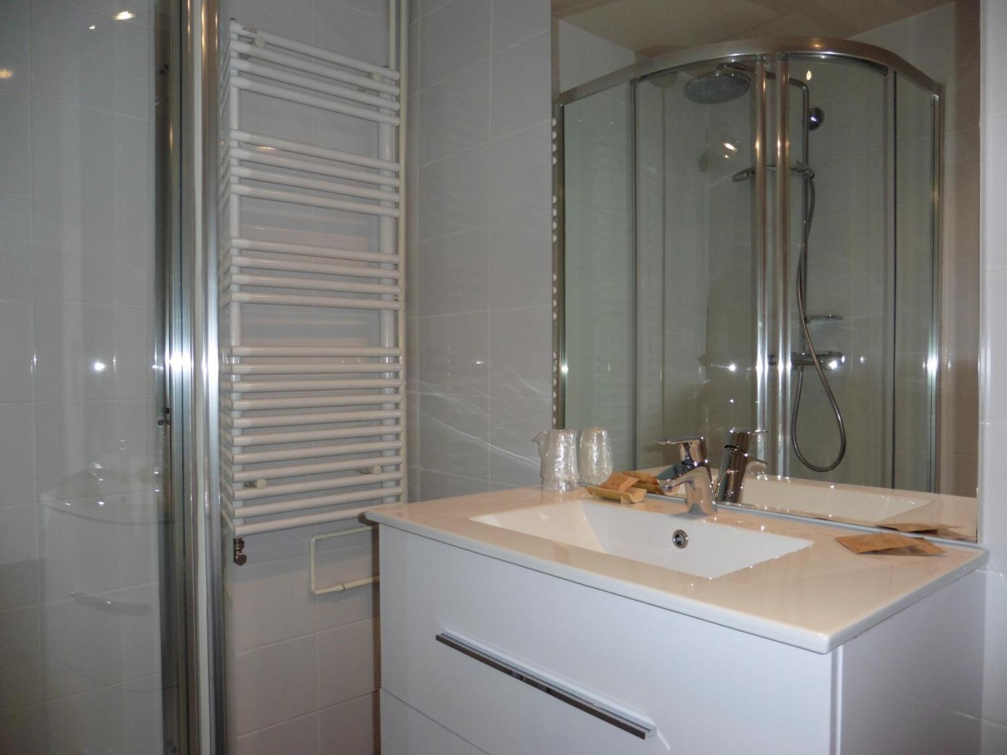 Le Dahu Hotel Chamonix Room photo