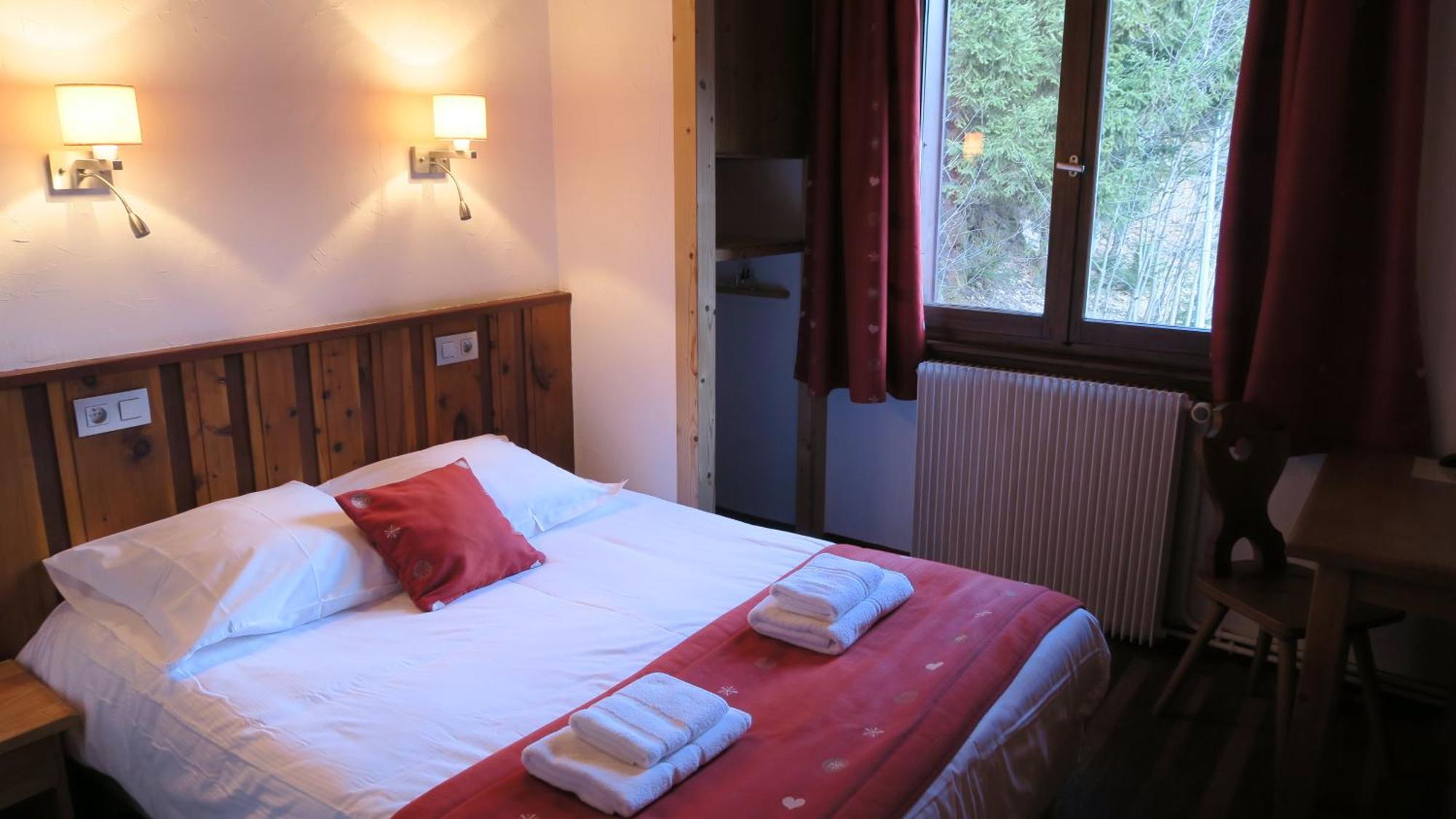 Le Dahu Hotel Chamonix Room photo
