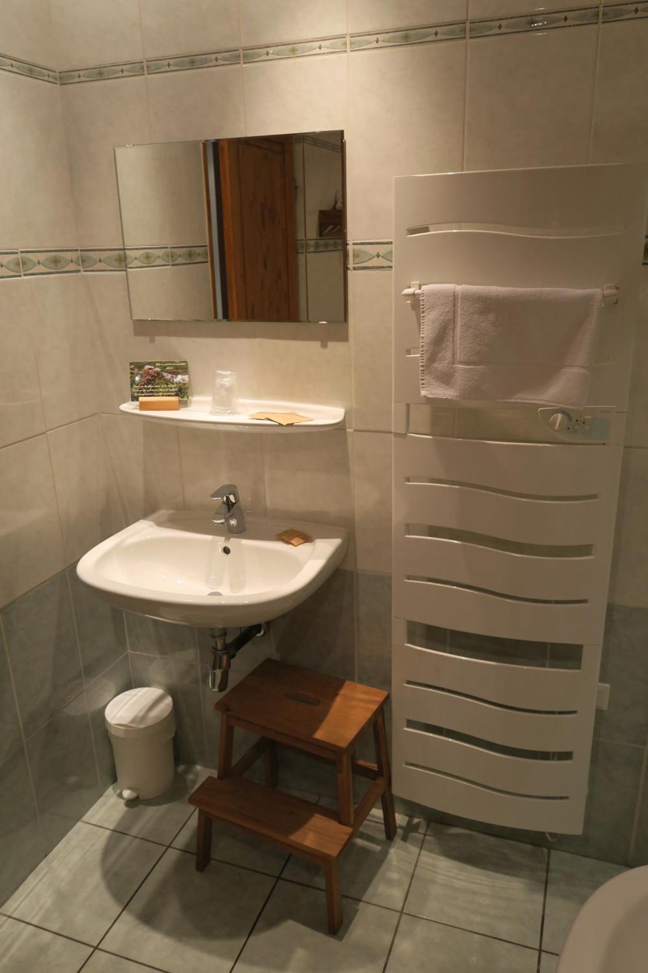 Le Dahu Hotel Chamonix Room photo