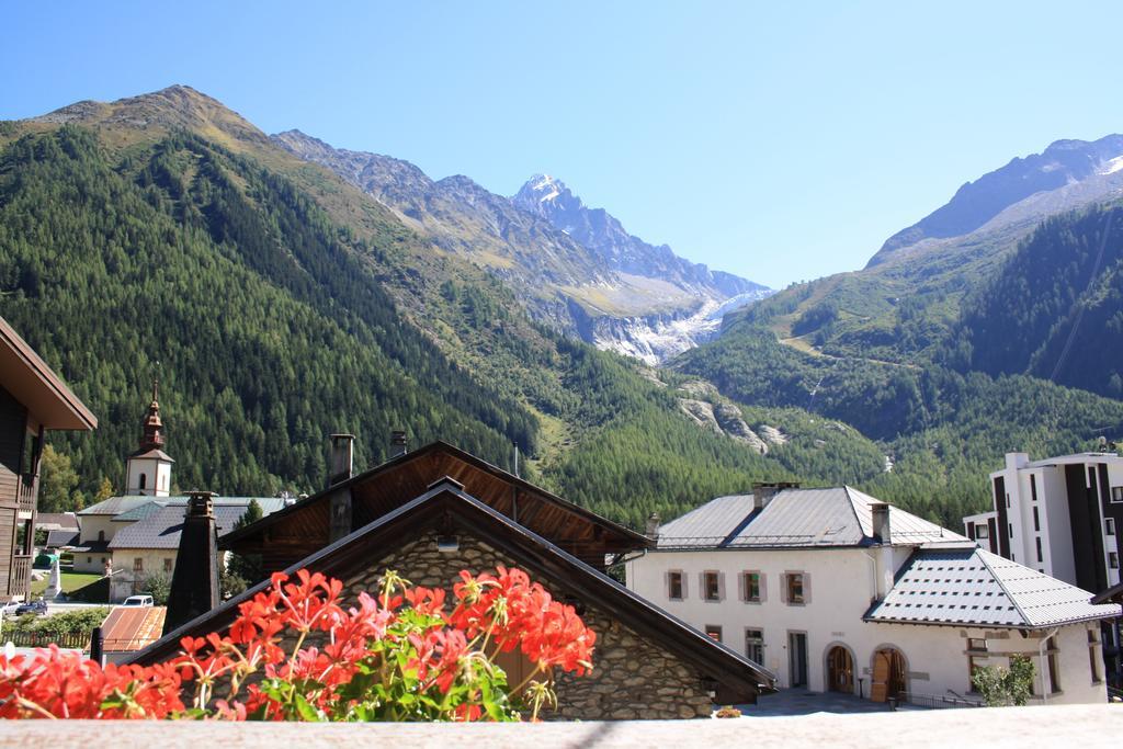 Le Dahu Hotel Chamonix Room photo