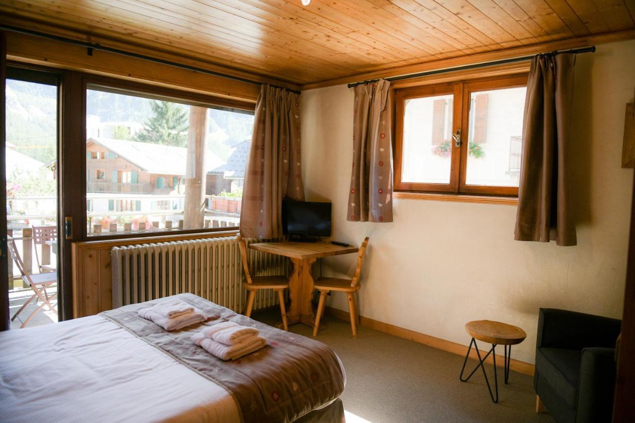 Le Dahu Hotel Chamonix Exterior photo